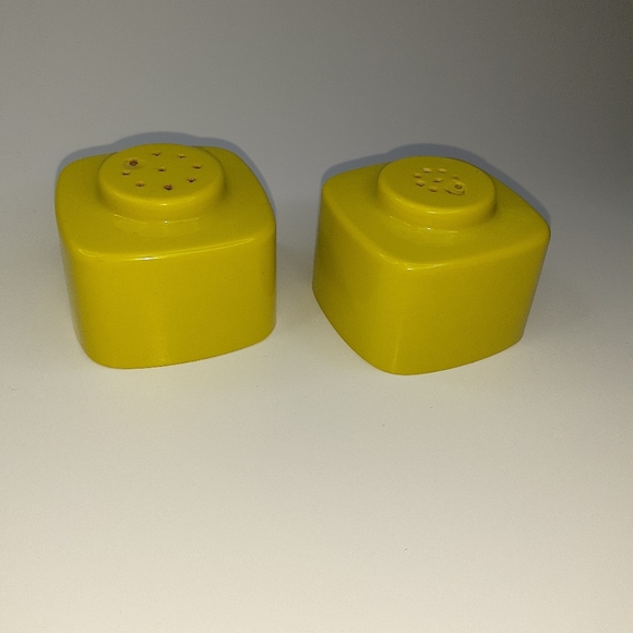 Brookpark Midcentury Salt and Pepper Shakers retro - Picture 5 of 9
